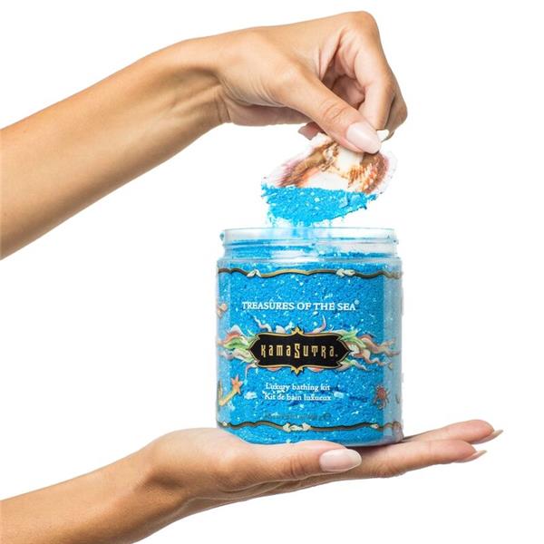 BATH SALTS TREASURES OF THE SEA 697 GR