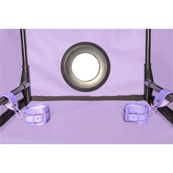 KINK CLUB CABINA BUKKAKE MORADO