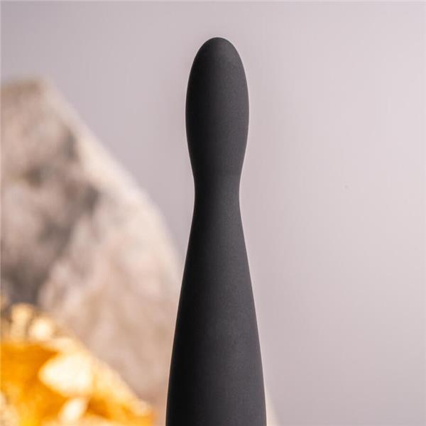PETITE SENSATIONS TEAZER ANAL PLUG VIBRATOR ČRNA