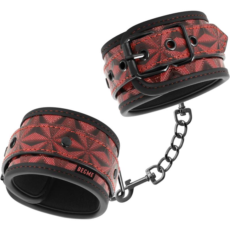 RED EDITION PREMIUM HANDCUFFS WITH NEOPRENE LINING