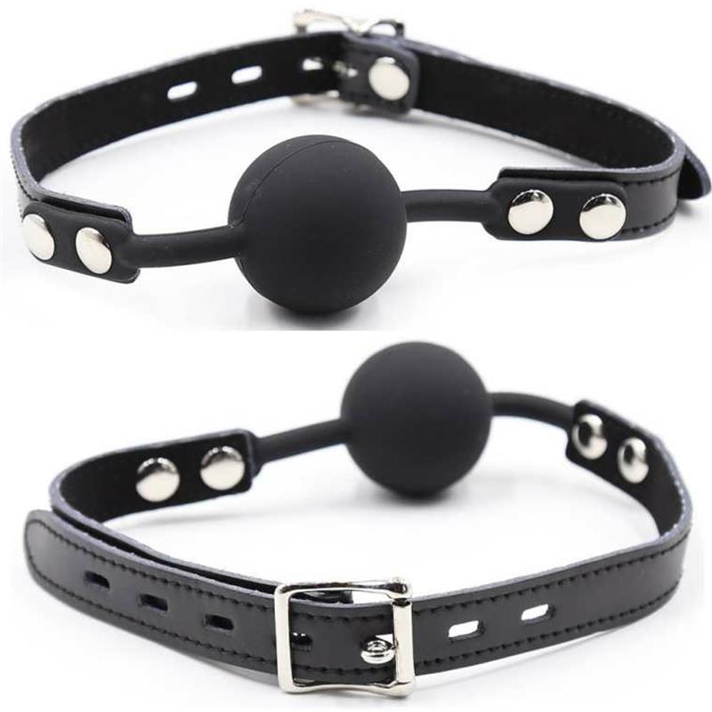 SILICONE BALL GAG WITH LEATHER BELT (PADLOCK INCLUDED)