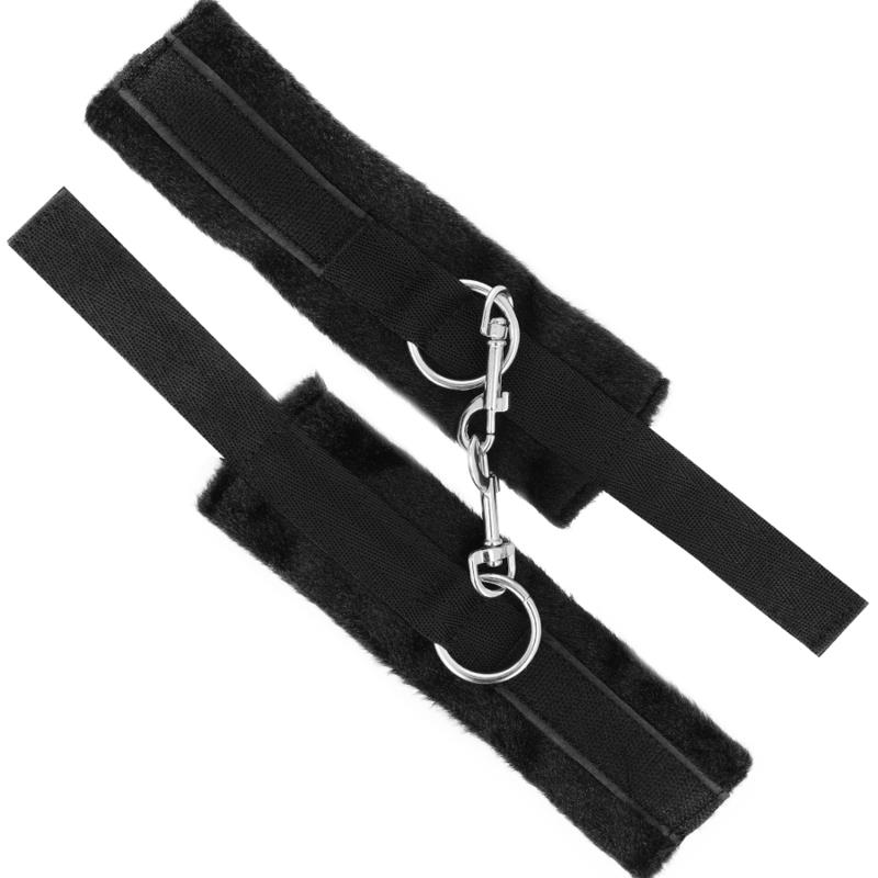 FETISH EROTIC PLAYSET 2 S LISICAMA, MASKOM I ČETKICOM