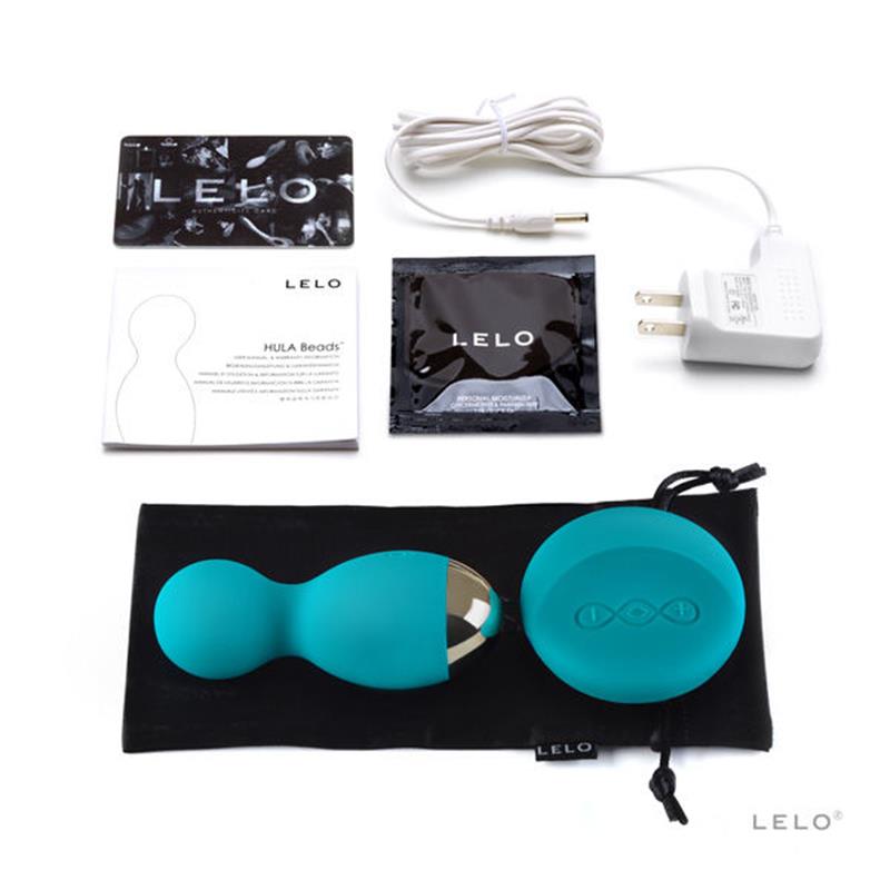 BADGE BLUE HULA BALLS