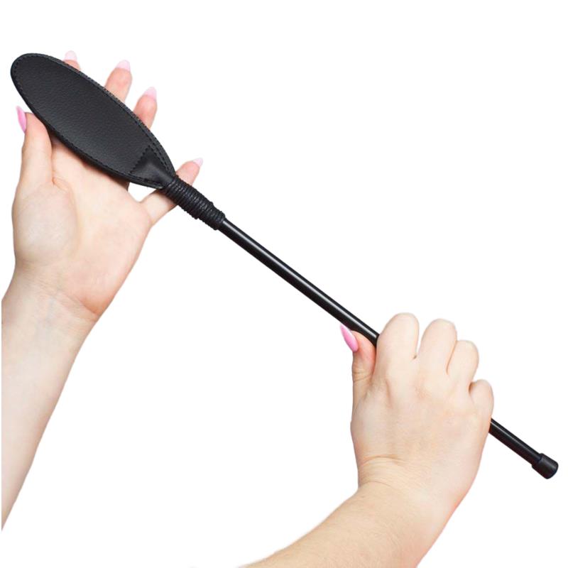 OVAL WHIP BLACK