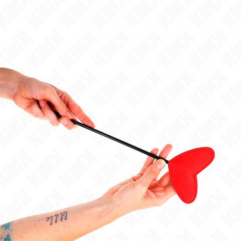 RED HEART SHAPED PALETTE 33 X 10 CM