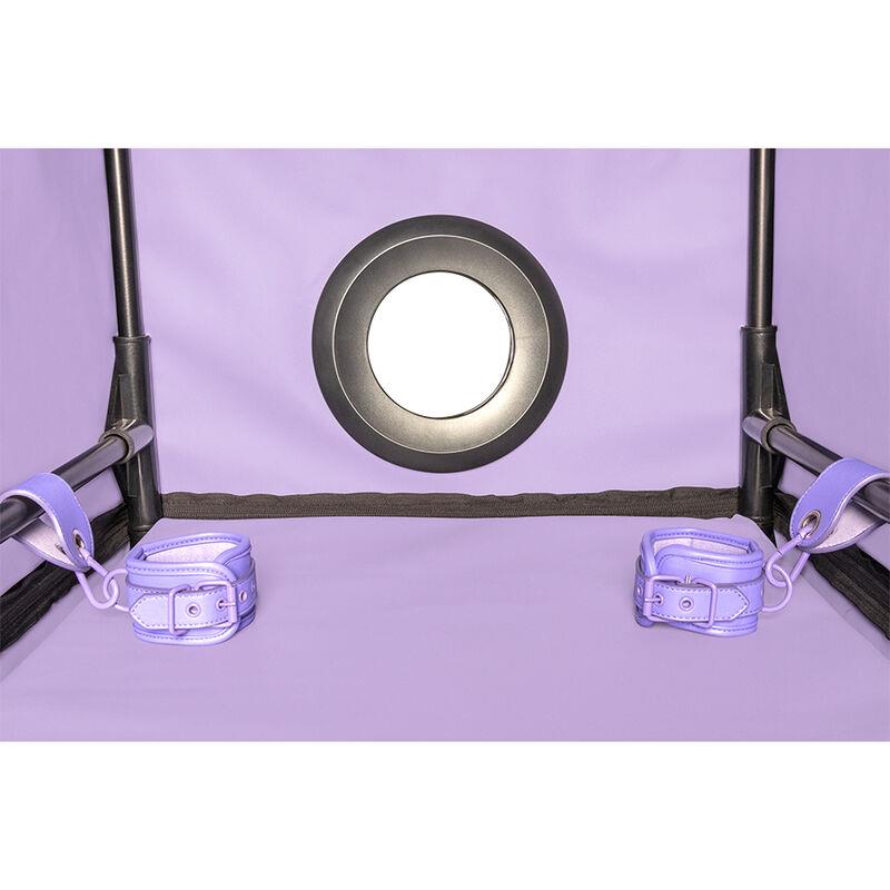 KINK CLUB CABINA BUKKAKE MORADO