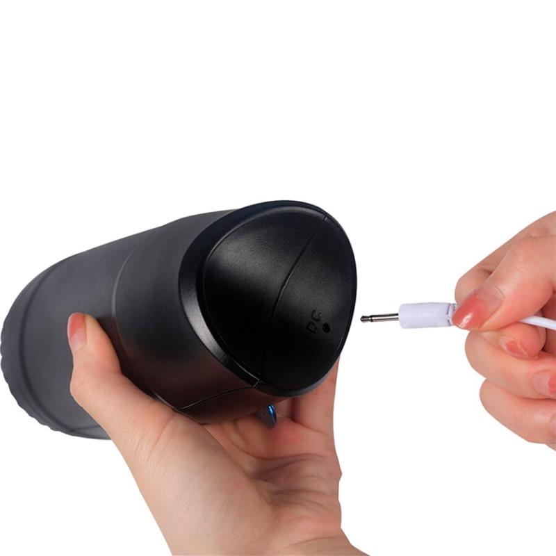 RENEE STISLJIVA VAGINA MASTURBATOR S VIBRACIJO V ŠKATLI