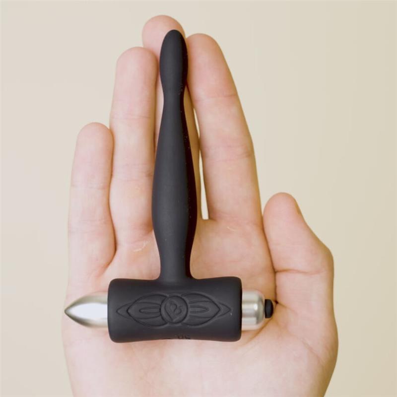 PETITE SENSATIONS TEAZER ANAL PLUG VIBRATOR ČRNA